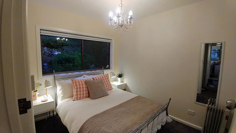 The View 2 Bed Unit With Stunning Hobart Outlook - Darwin Holiday 7