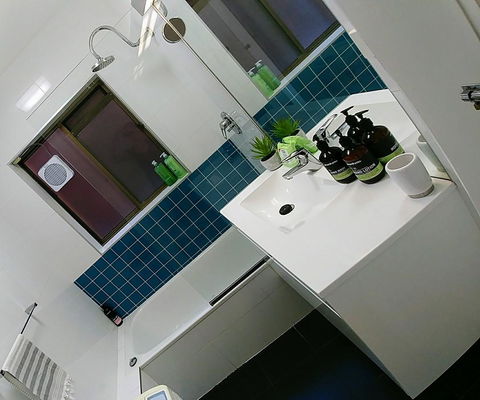 The View 2 Bed Unit With Stunning Hobart Outlook - Darwin Holiday 14