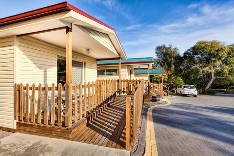 Wintersun Gardens Motel - Darwin Holiday 6