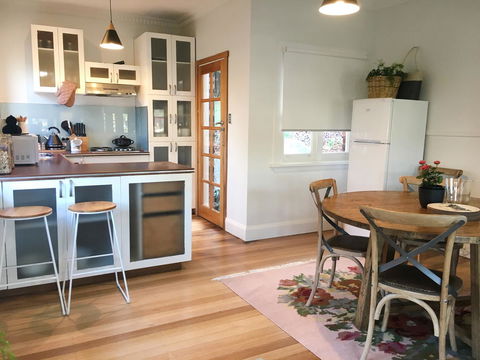 Highfield's Other House - Darwin Holiday 7