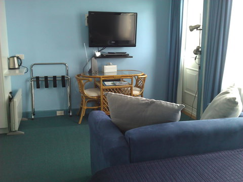 Freycinet Waters - Darwin Holiday 25