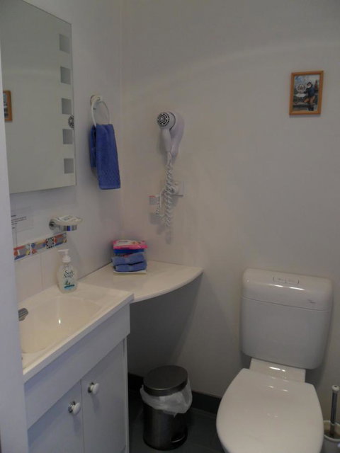 Freycinet Waters - Darwin Holiday 16