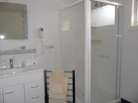 Freycinet Waters - Darwin Holiday 30