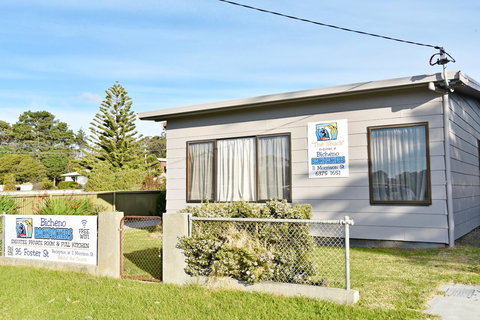 Bicheno Backpackers - Darwin Holiday 12