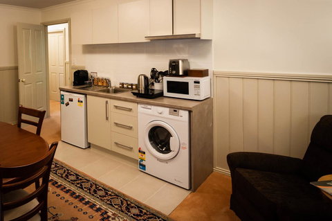 Maria Views Bed & Breakfast - Darwin Holiday 24