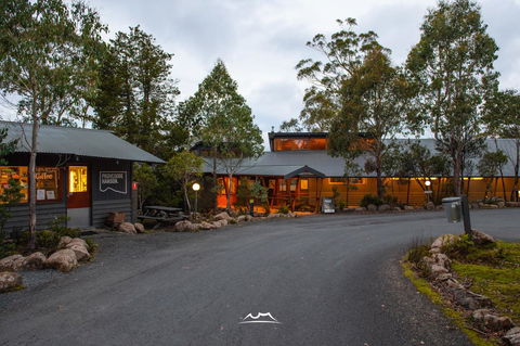 Cradle Mountain Wilderness Village - Darwin Holiday 3