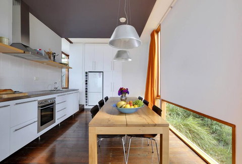 Holland House Bay Of Fires - Darwin Holiday 9