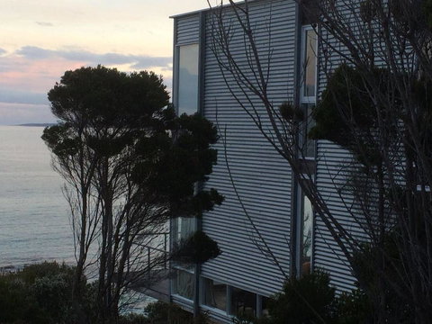 Holland House Bay Of Fires - Darwin Holiday 7