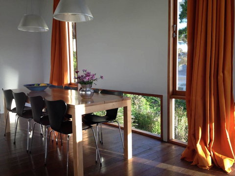 Holland House Bay Of Fires - Darwin Holiday 2