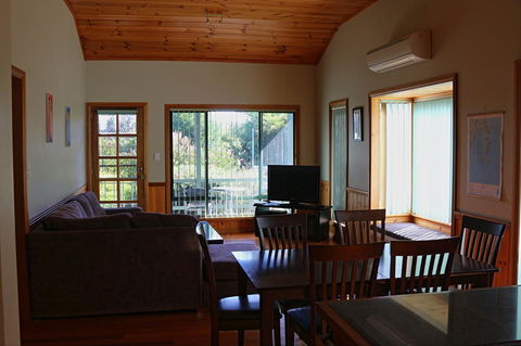 Hazards Beach House - Darwin Holiday 8