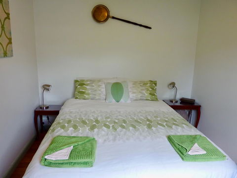 Omaroo House - Panoramic Water Views - Darwin Holiday 26