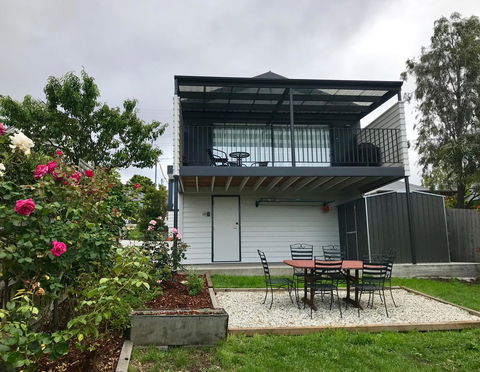 Omaroo House - Panoramic Water Views - Darwin Holiday 32