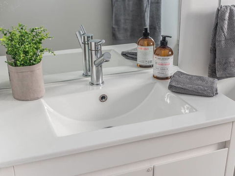 Marina View Apartment - Darwin Holiday 14