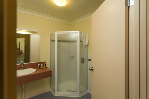 Panorama Hotel St Helens - Darwin Holiday 4