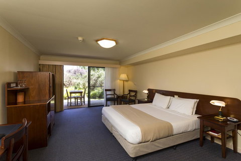 Panorama Hotel St Helens - Darwin Holiday 6