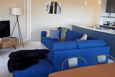 Bicheno Views On Douglas - Darwin Holiday 15