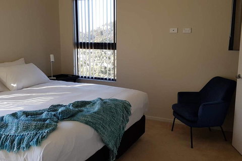 Bicheno Views On Douglas - Darwin Holiday 18