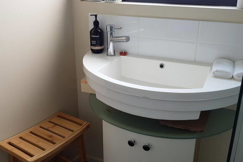 Bicheno Views On Douglas - Darwin Holiday 22