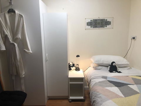 Beachside Taroona With Spa - Darwin Holiday 3