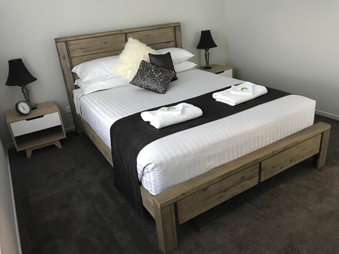 Self Contained Beach View Apartment - Darwin Holiday 8