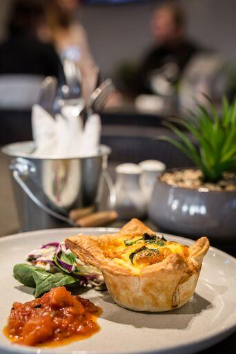 Shoreline Hotel - Darwin Holiday 6