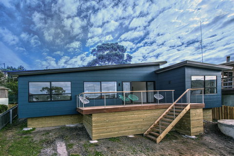 Dock Of The Bay - Darwin Holiday 9