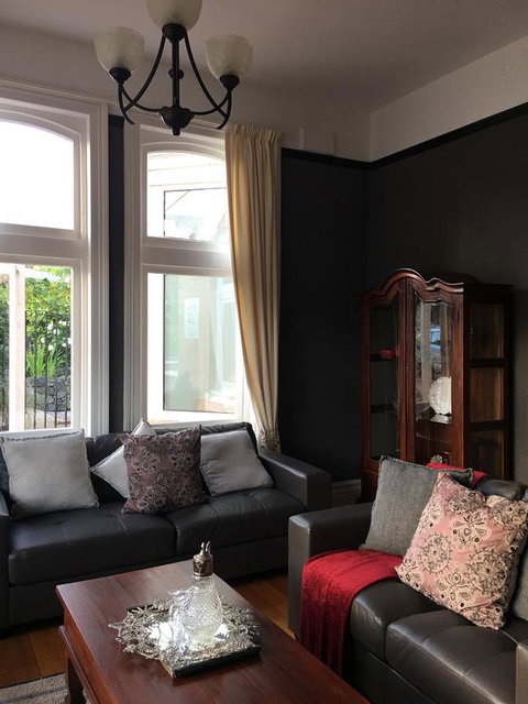 Cygnet Old Bank - Darwin Holiday 42