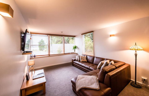 Pedder Wilderness Lodge - Darwin Holiday 10