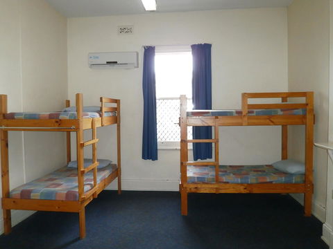 Launceston Backpackers - Darwin Holiday 5