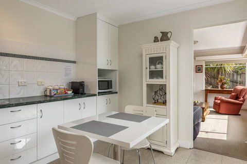 Moonrise View Apartment - Darwin Holiday 0