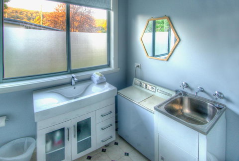 Muirs Beach Retreat - Darwin Holiday 14