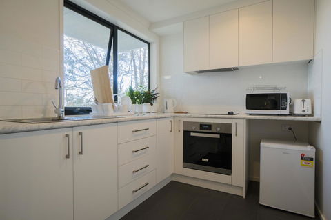 Amazing Sea Views Luxury Guest House - Darwin Holiday 8