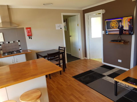 Cradle Alpine Retreat - Darwin Holiday 16