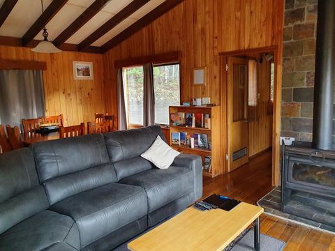 Cradle Alpine Retreat - Darwin Holiday 4