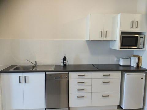 Abel Tasman Airport Motor Inn - Darwin Holiday 36