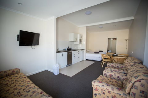 Abel Tasman Airport Motor Inn - Darwin Holiday 38