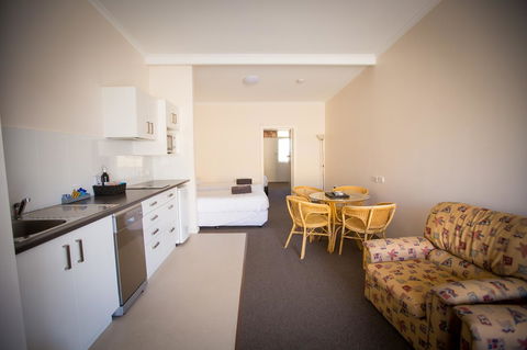 Abel Tasman Airport Motor Inn - Darwin Holiday 32