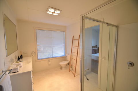 Waders - Darwin Holiday 4