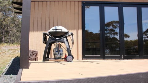 BAY OF FIRES ECO HUT Off Grid Experience At Binalong Bay - Darwin Holiday 14