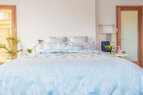 Vintage Cuddle Guest House - Darwin Holiday 11