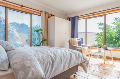 Vintage Cuddle Guest House - Darwin Holiday 3