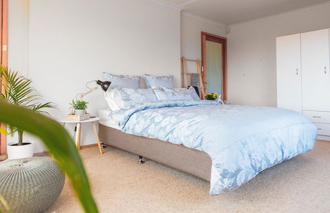 Vintage Cuddle Guest House - Darwin Holiday 9