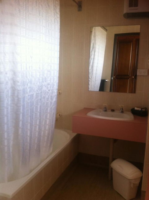 The Waterloo Hotel - Darwin Holiday 21