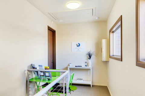 Bellerive Marina View Apartments No 28 - Darwin Holiday 33