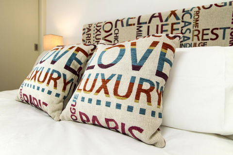 Bellerive Marina View Apartments No 28 - Darwin Holiday 15