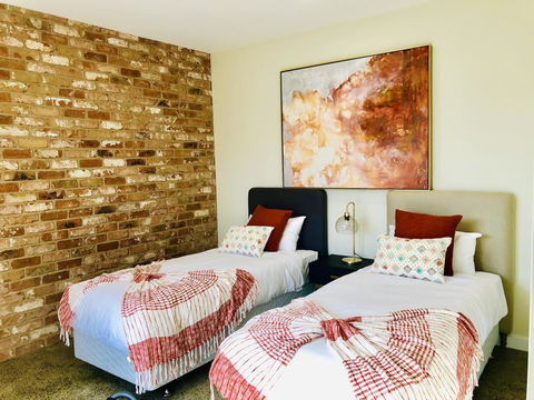 EMBRACING EVANDALE - Hosted By L'Abode Accommodation - Darwin Holiday 15