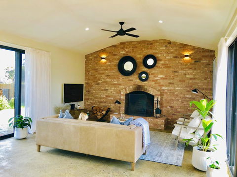 EMBRACING EVANDALE - Hosted By L'Abode Accommodation - Darwin Holiday 7