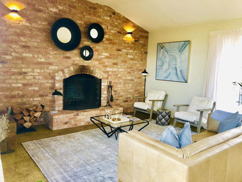EMBRACING EVANDALE - Hosted By L'Abode Accommodation - Darwin Holiday 10