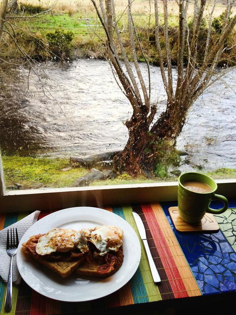 Platypus Playground Riverside Cottage - Darwin Holiday 8