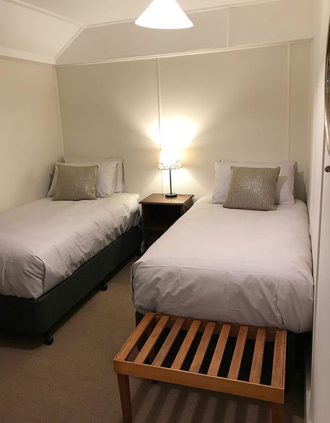 Platypus Playground Riverside Cottage - Darwin Holiday 3